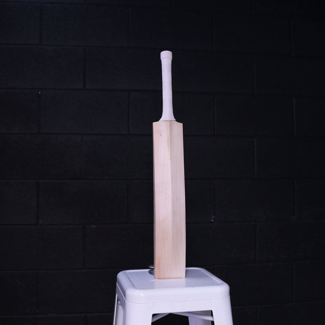 #136 FPS2 Size 3 G4/EW Bat - 1lb 12.6oz