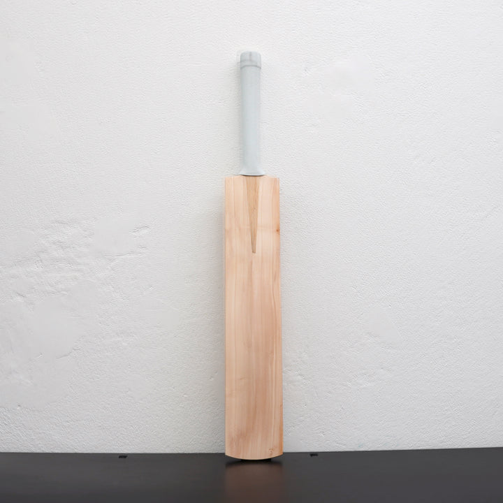 #572 FPS2 Size 3 G3/EW Bat - 1lb 10.9oz