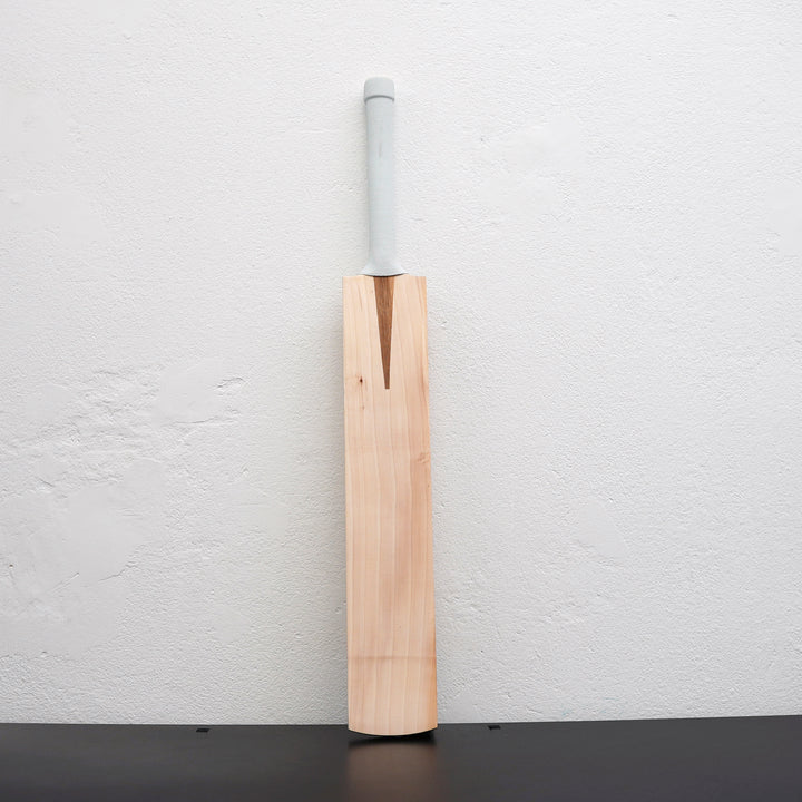 #577 FPS1 Size 4 G2/EW Bat - 1lb 13.6oz