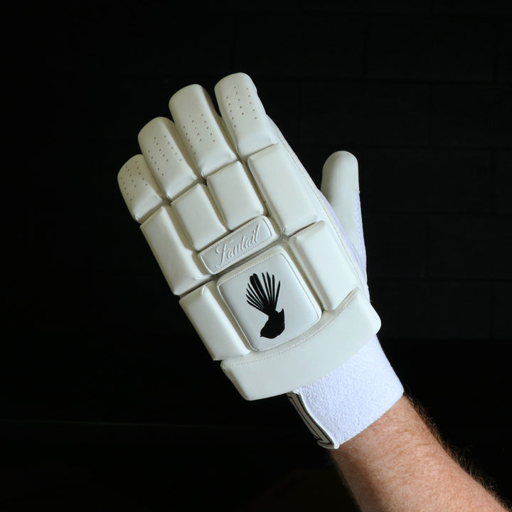 JNR-C4 Batting Gloves